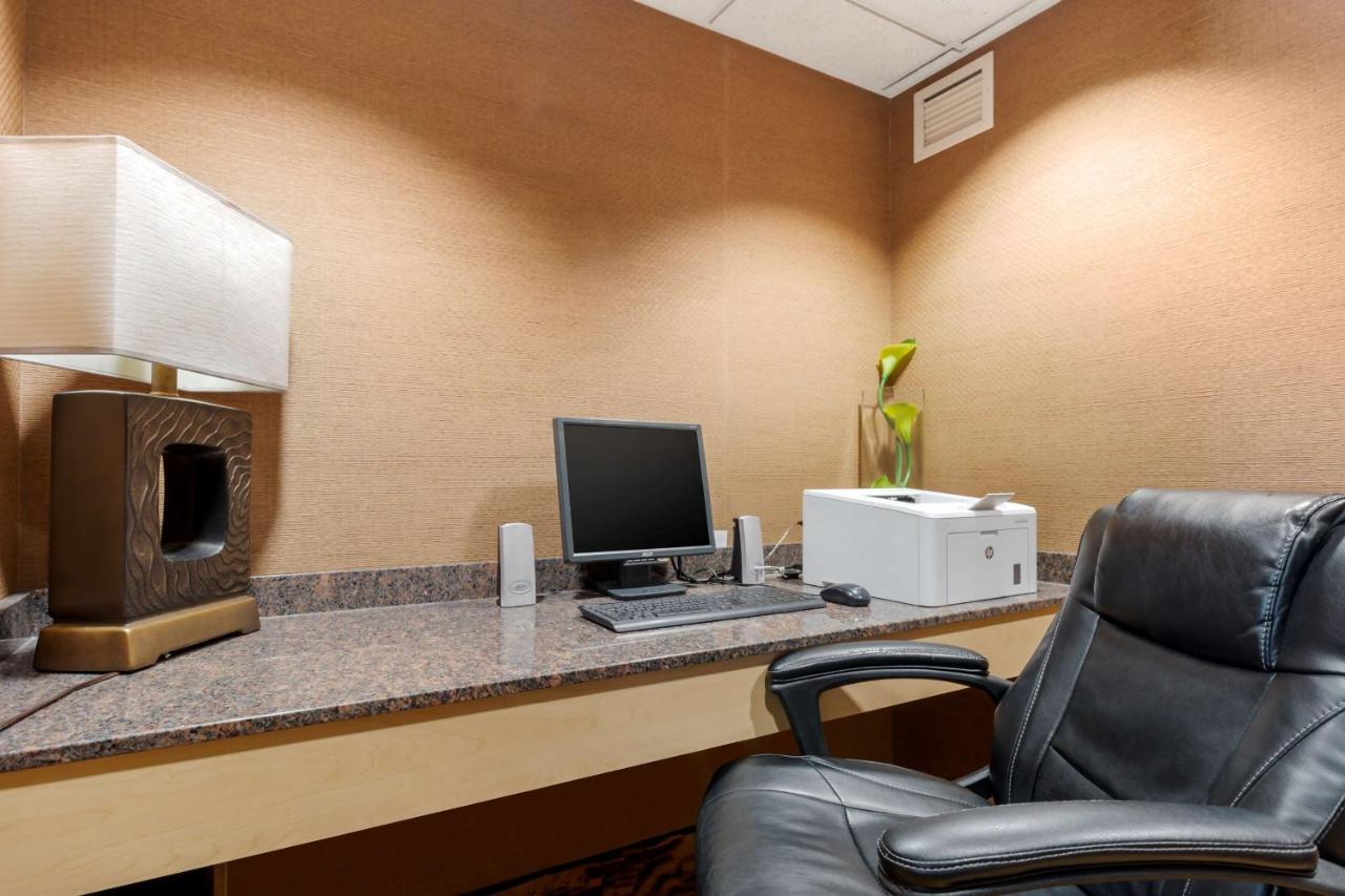 Best Western Plus Dryden Hotel And Conference Centre Luaran gambar